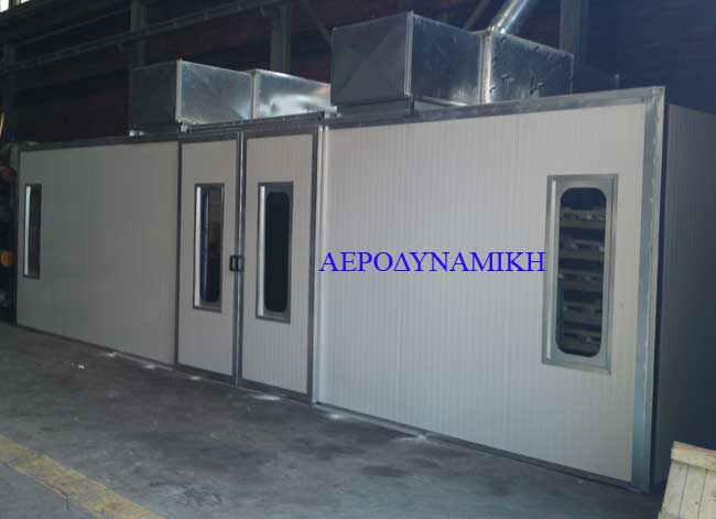 Paint booth with anti-fouling technology